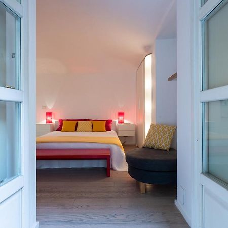 Red Studio Near Porta Nuova By Wonderful Italy Turin Bagian luar foto